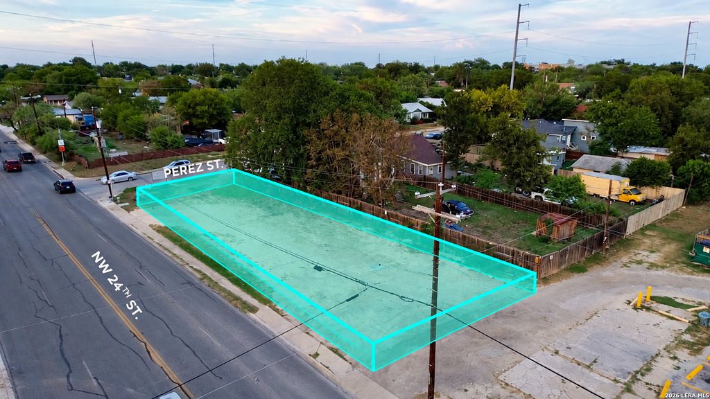 3232 Perez St, San Antonio, TX 78207