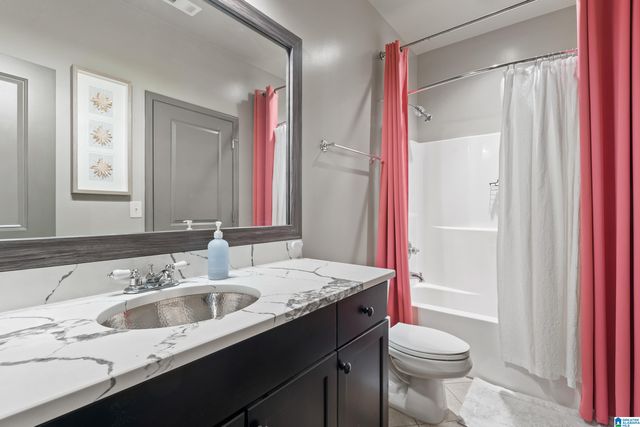 23103 Portobello Rd, Birmingham, AL 35242