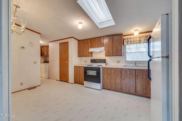 518 Kitzmiller Road, Kingsport, TN 37663