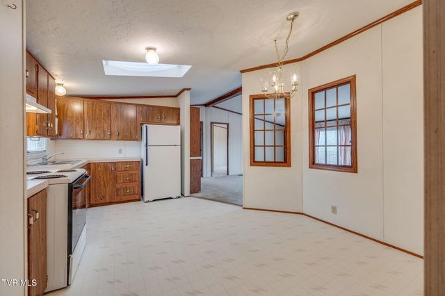 518 Kitzmiller Road, Kingsport, TN 37663