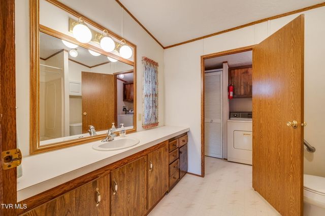 518 Kitzmiller Road, Kingsport, TN 37663