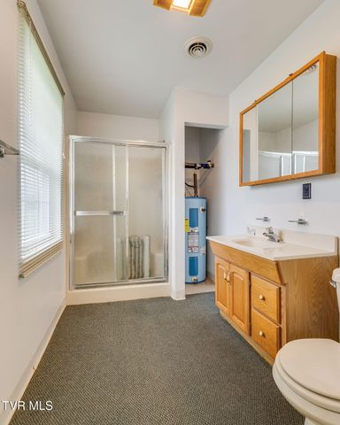 518 Kitzmiller Road, Kingsport, TN 37663