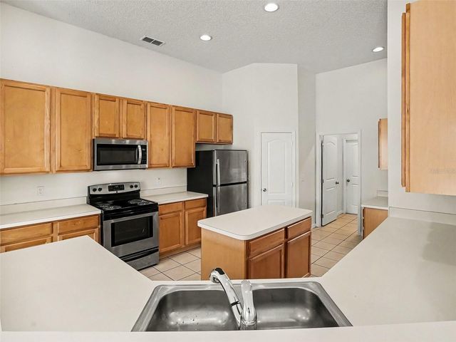 13750 OLD DOCK ROAD, Orlando, FL 32828
