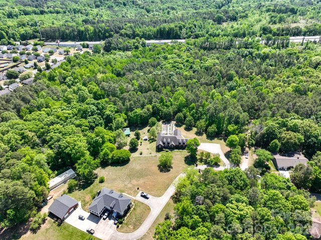 2508 Forrestbrook Drive, Kannapolis, NC 28083