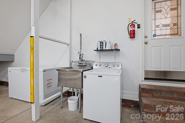 2508 Forrestbrook Drive, Kannapolis, NC 28083