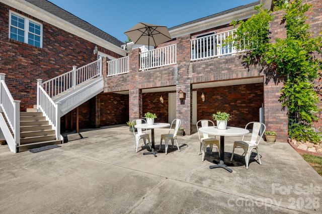 2508 Forrestbrook Drive, Kannapolis, NC 28083