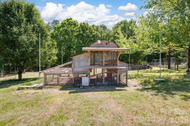 2508 Forrestbrook Drive, Kannapolis, NC 28083