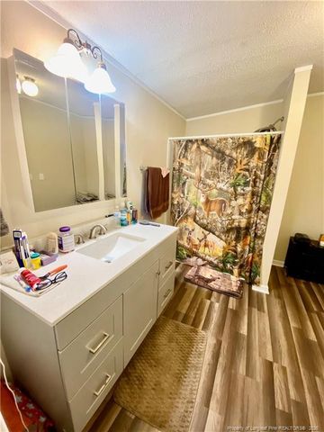 200 Caldonia Lane, Lumberton, NC 28358