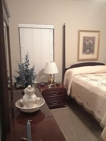 5215 Nancy Seward Dr, Murfreesboro, TN 37129