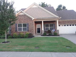 5215 Nancy Seward Dr, Murfreesboro, TN 37129