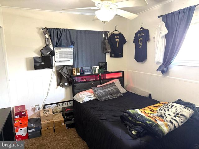 25 GOLDENGATE RD, Levittown, PA 19057