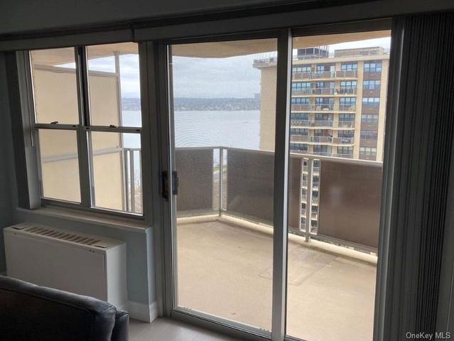 17-85 215th Street 15J, Bayside, NY 11360