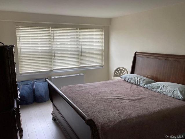 17-85 215th Street 15J, Bayside, NY 11360