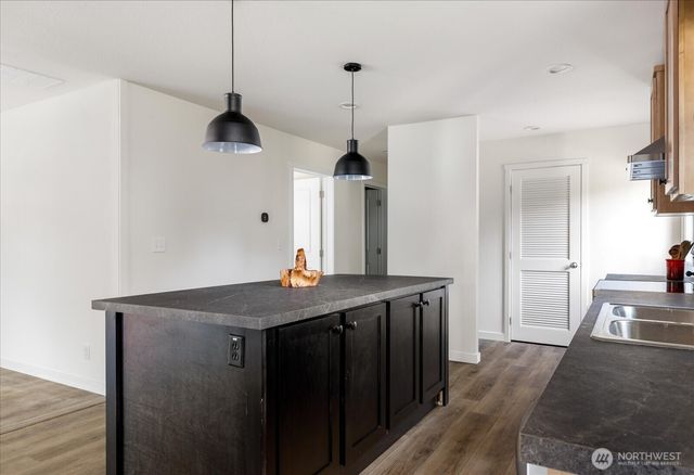 4261 Northgate Drive, Oak Harbor, WA 98277