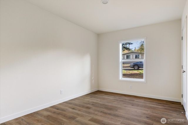 4261 Northgate Drive, Oak Harbor, WA 98277