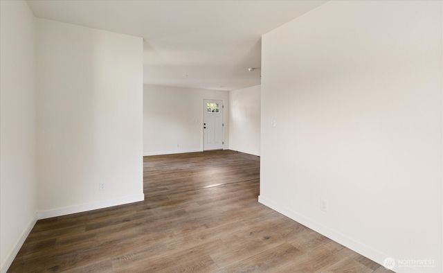 4261 Northgate Drive, Oak Harbor, WA 98277