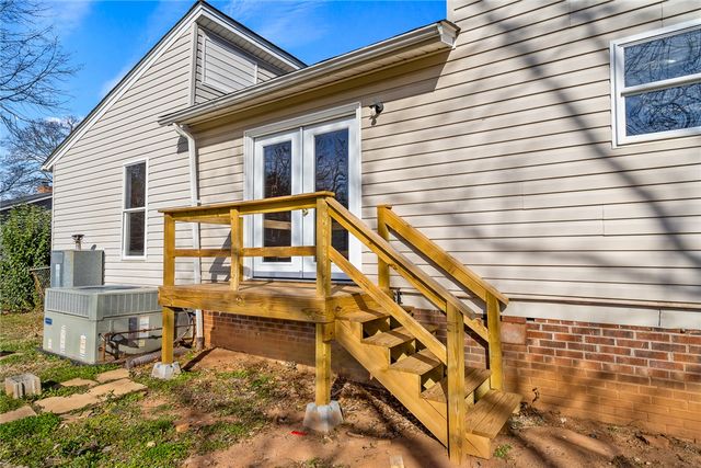 2305 Millgate Road, Anderson, SC 29621