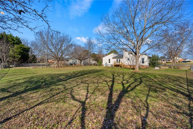 2305 Millgate Road, Anderson, SC 29621