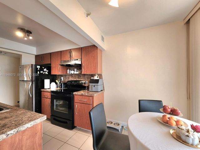 290 174th St 1217, Sunny Isles Beach, FL 33160