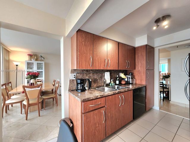 290 174th St 1217, Sunny Isles Beach, FL 33160