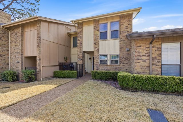 2923 Shady Knoll Lane, Bedford, TX 76021