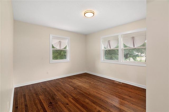 7332 Parallel Parkway, Kansas City, KS 66112