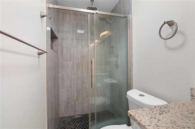 7332 Parallel Parkway, Kansas City, KS 66112