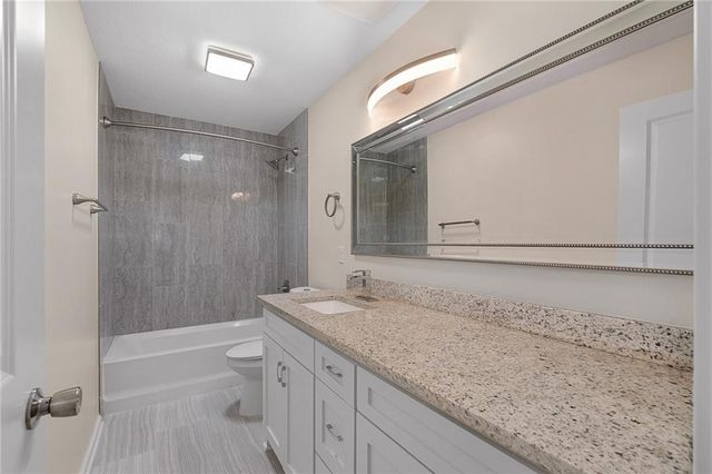 7332 Parallel Parkway, Kansas City, KS 66112