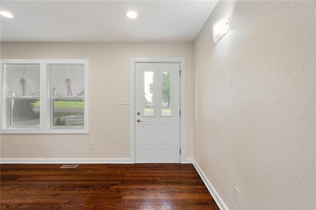 7332 Parallel Parkway, Kansas City, KS 66112