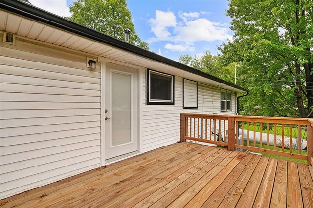 7332 Parallel Parkway, Kansas City, KS 66112