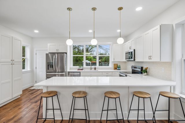 1104 McFerrin Ave, Nashville, TN 37206