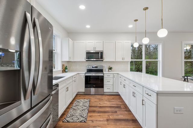 1104 McFerrin Ave, Nashville, TN 37206