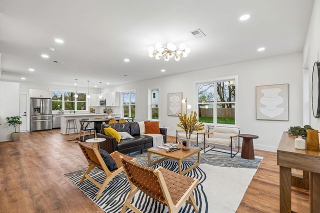 1104 McFerrin Ave, Nashville, TN 37206