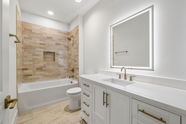 1104 McFerrin Ave, Nashville, TN 37206