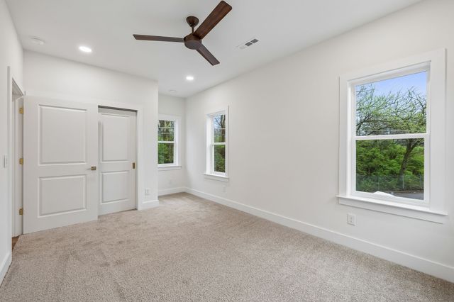 1104 McFerrin Ave, Nashville, TN 37206