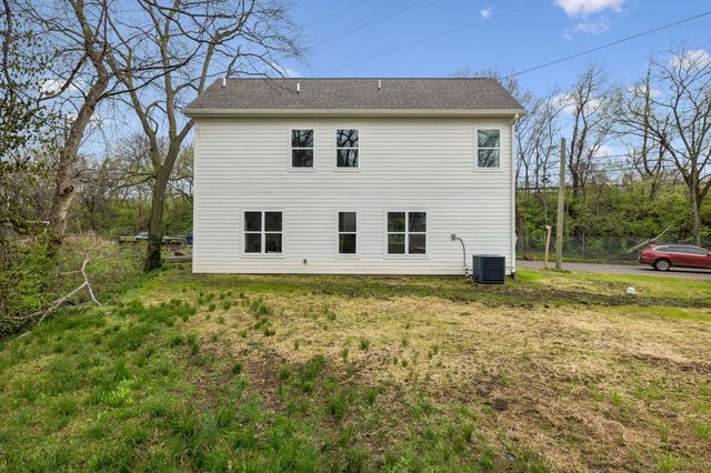 1104 McFerrin Ave, Nashville, TN 37206