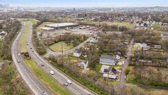 1104 McFerrin Ave, Nashville, TN 37206