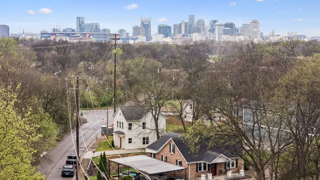 1104 McFerrin Ave, Nashville, TN 37206