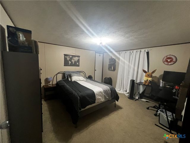 13919 Shaw Rd, Rogers, TX 76569