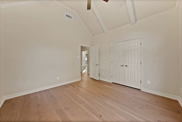 919 Riviera Drive, Mansfield, TX 76063