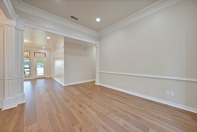 919 Riviera Drive, Mansfield, TX 76063