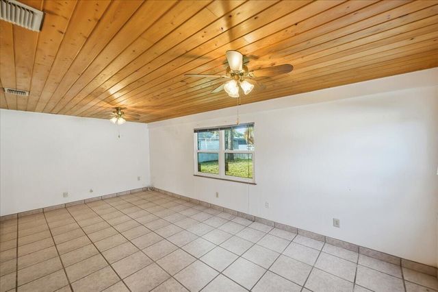 7406 Lakeland Boulevard, Fort Pierce, FL 34951