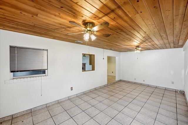 7406 Lakeland Boulevard, Fort Pierce, FL 34951