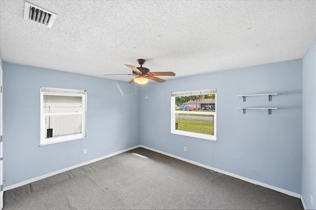 7406 Lakeland Boulevard, Fort Pierce, FL 34951