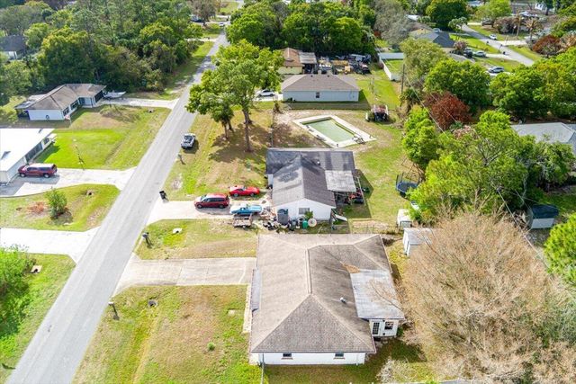 7406 Lakeland Boulevard, Fort Pierce, FL 34951