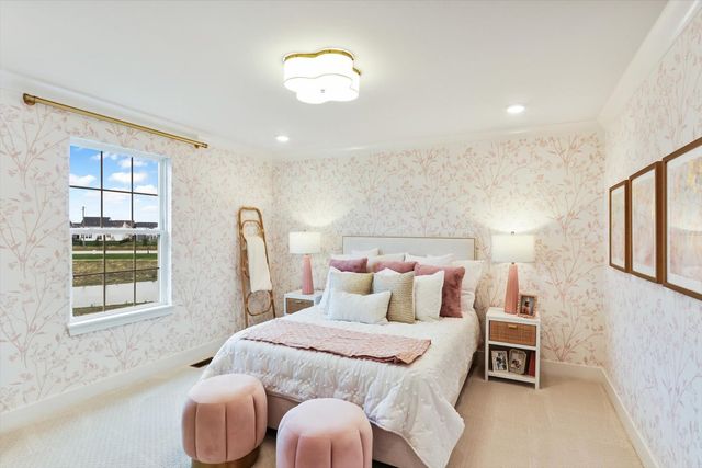 6 Hawthorn Ridge Drive, Hawthorn Woods, IL 60047