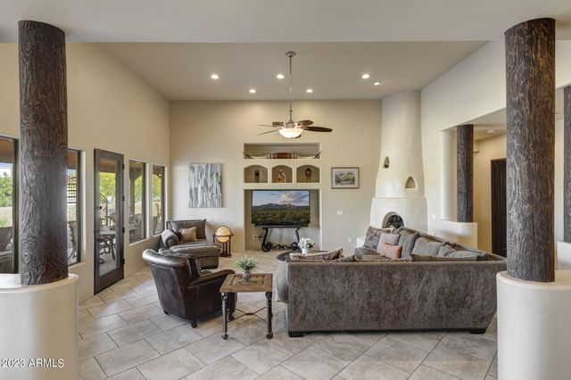 14214 E GAMBLE Lane, Scottsdale, AZ 85262