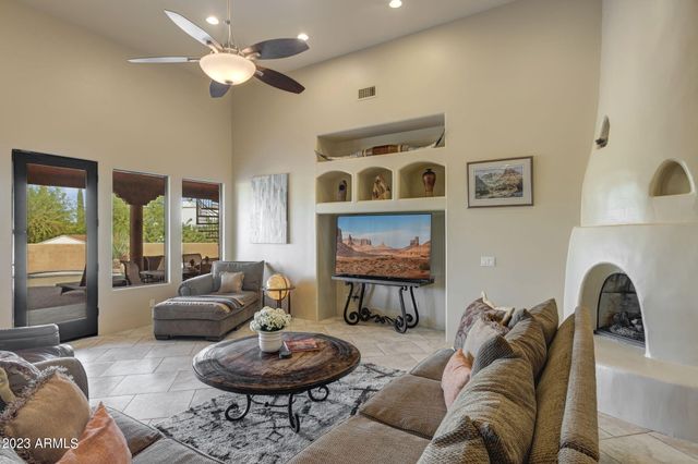 14214 E GAMBLE Lane, Scottsdale, AZ 85262