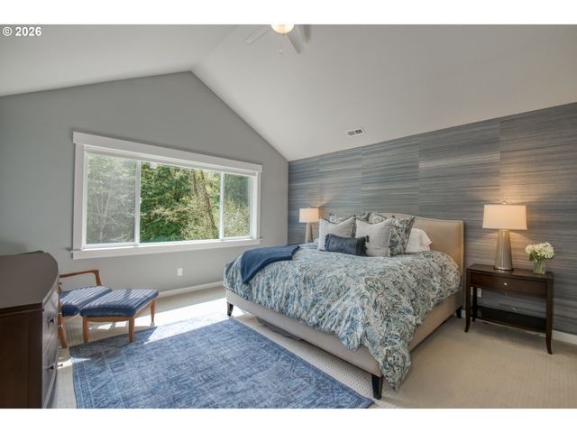 3546 Sw ARNOLD St, Portland, OR 97219