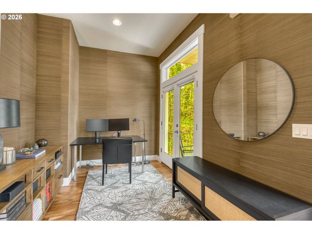 3546 Sw ARNOLD St, Portland, OR 97219